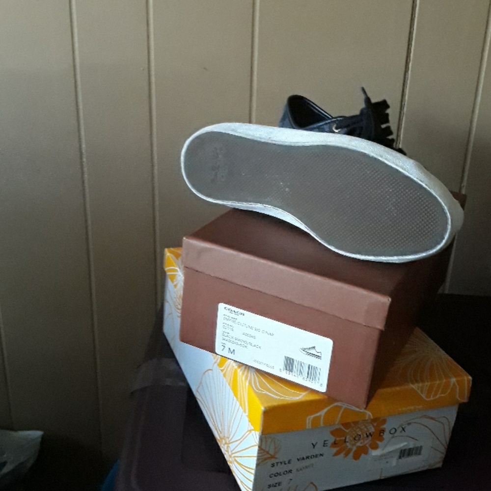 Coach shoe - Picture 4 of 4